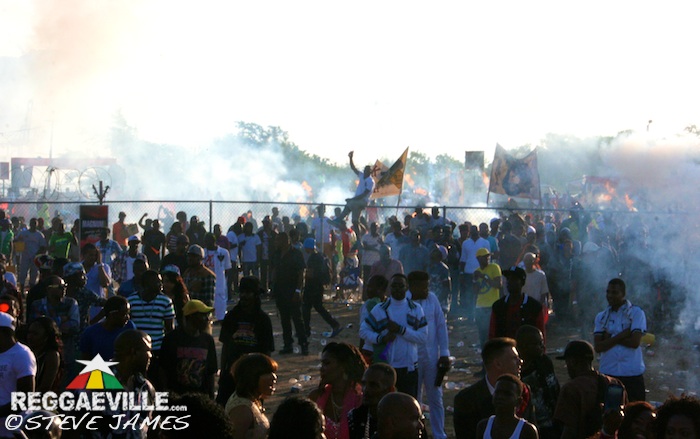 Impressions & Vibes @ Sting 2014