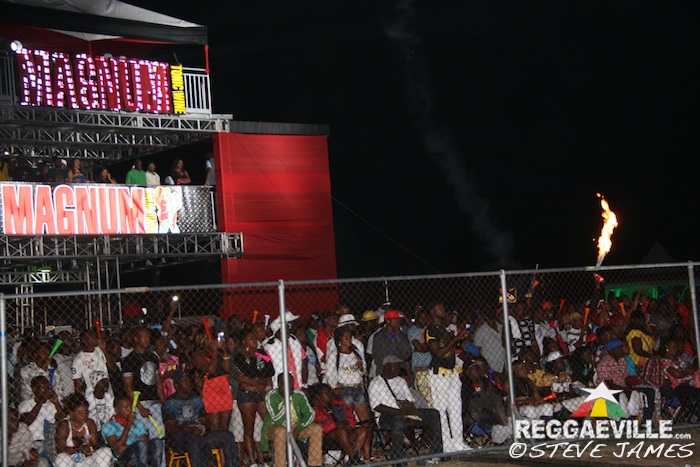 Impressions & Vibes @ Sting 2014