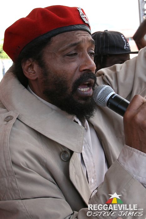 Super Cat - Homecoming in Cockburn Pen