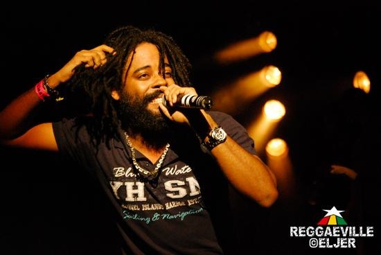 Teacha Dee @ 10th Anniversary Riddim Magazine
