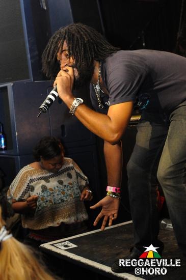 Teacha Dee @ 10th Anniversary Riddim Magazine