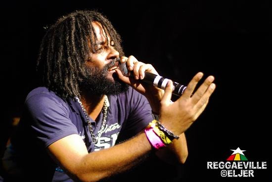 Teacha Dee @ 10th Anniversary Riddim Magazine