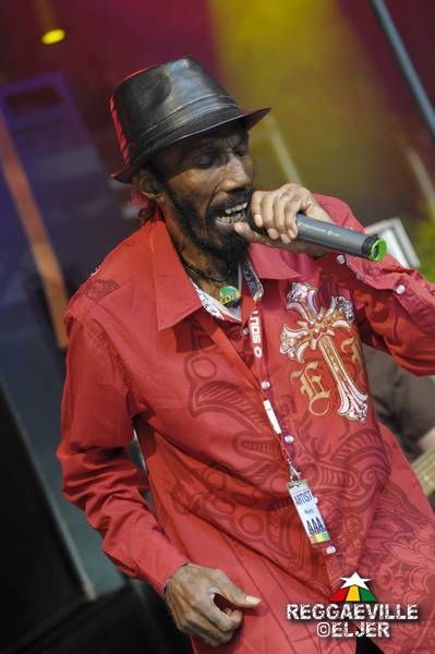 The Jays @ Reggae Jam 2012