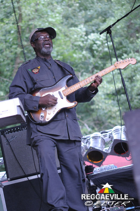 Uprising Roots @ Reggae Jam 2015