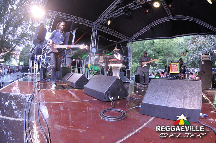 Uprising Roots @ Reggae Jam 2015