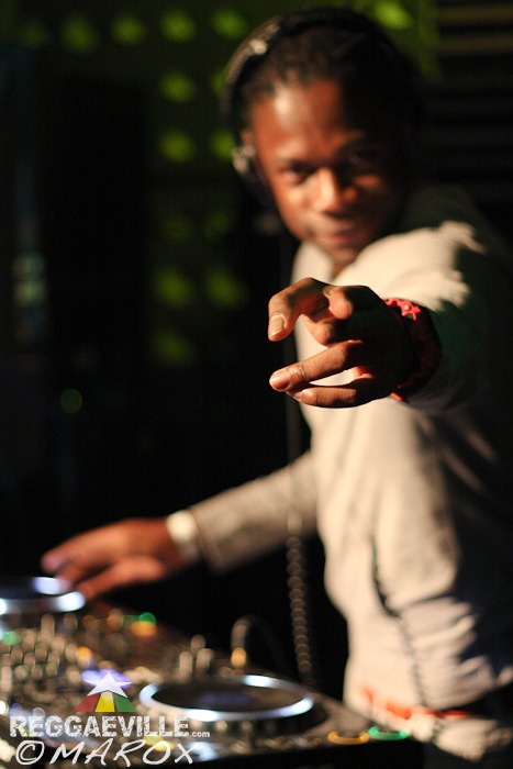 Introduction @ War Ina East 2013