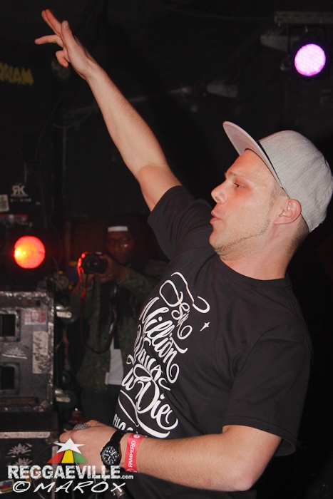 Round 1 @ War Ina East 2014