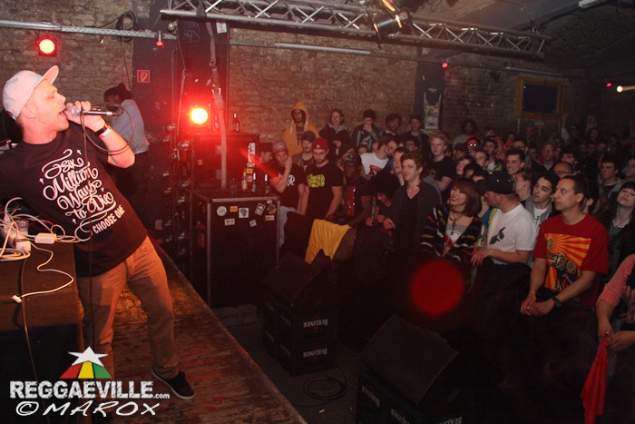 Round 1 @ War Ina East 2014