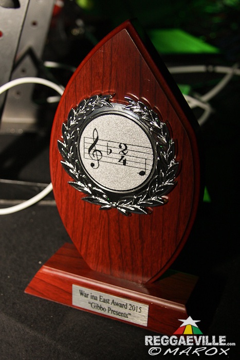 Jugglerz vs. Black Chiney @ War Ina East 2015