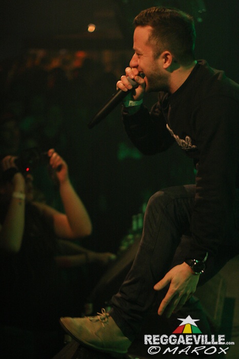 Jugglerz vs. Black Chiney @ War Ina East 2015