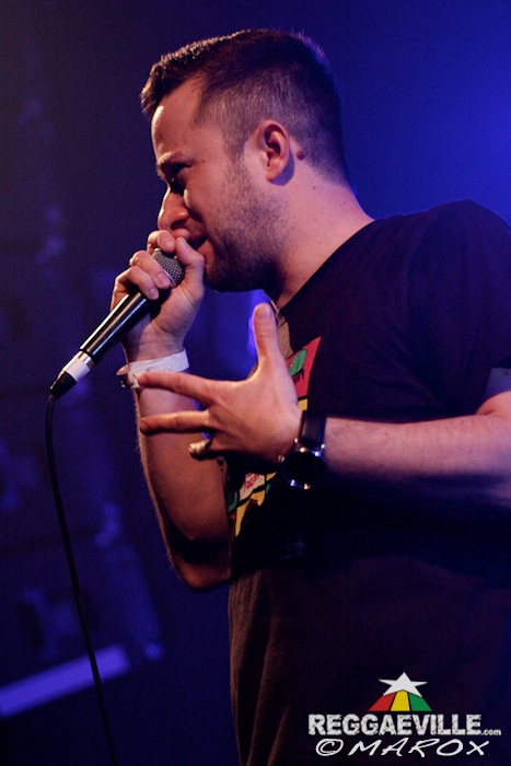 Jugglerz vs. Black Chiney @ War Ina East 2015