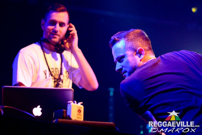 Jugglerz vs. Black Chiney @ War Ina East 2015