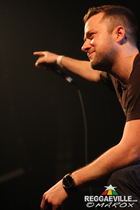 Jugglerz vs. Black Chiney @ War Ina East 2015