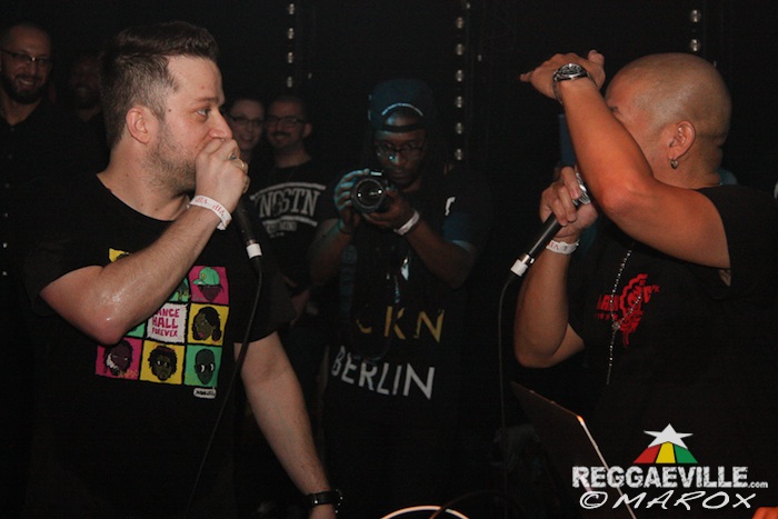 Jugglerz vs. Black Chiney @ War Ina East 2015