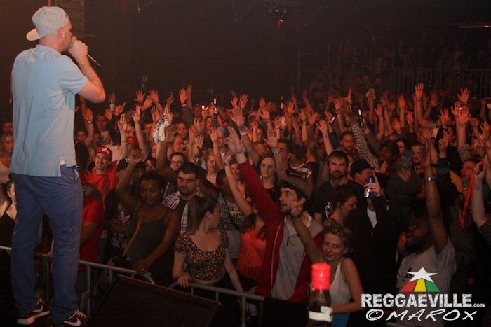 Jugglerz vs. Black Chiney @ War Ina East 2015