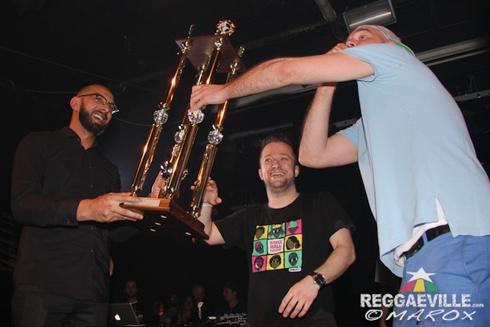 Jugglerz vs. Black Chiney @ War Ina East 2015