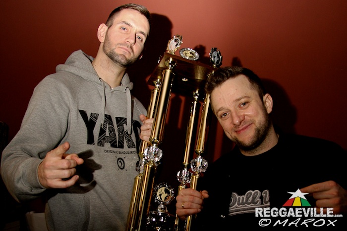 Jugglerz vs. Black Chiney @ War Ina East 2015