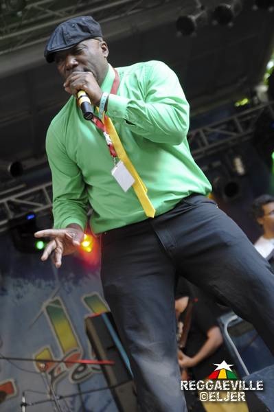 Captain Barkey & Wickerman @ Reggae Jam 2012