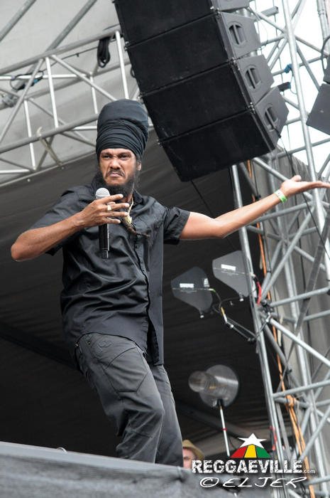 Yaniss Odua @ SummerJam 2015