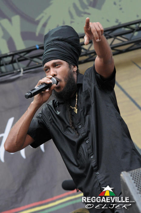 Yaniss Odua @ SummerJam 2015