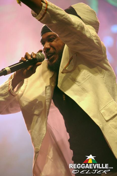 Yaniss Odua & Artikal Band @ Rototom Sunsplash 2014