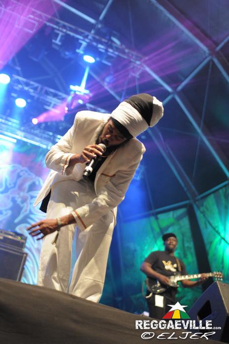 Yaniss Odua & Artikal Band @ Rototom Sunsplash 2014