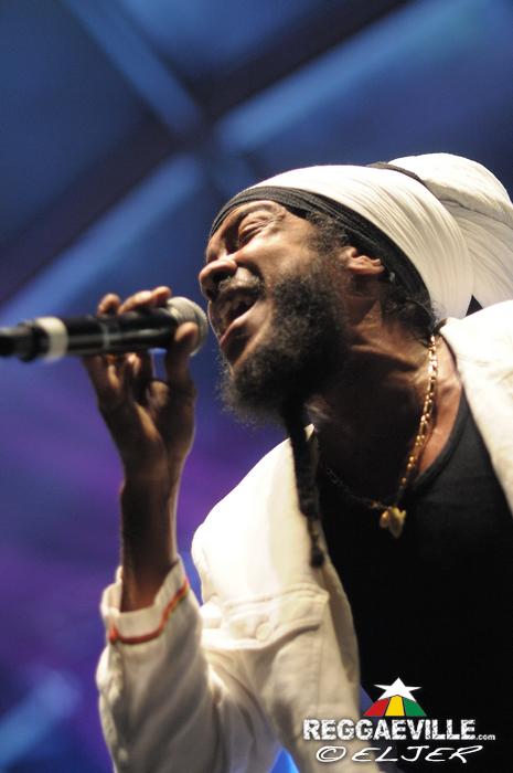 Yaniss Odua & Artikal Band @ Rototom Sunsplash 2014