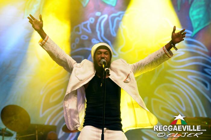 Yaniss Odua & Artikal Band @ Rototom Sunsplash 2014