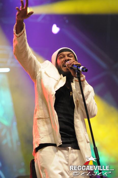 Yaniss Odua & Artikal Band @ Rototom Sunsplash 2014