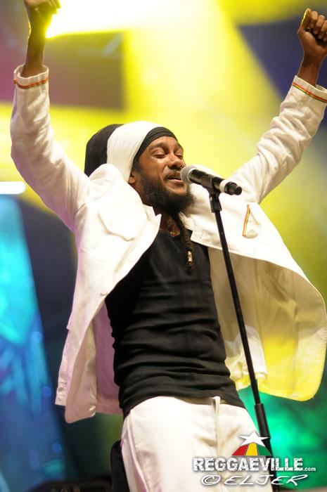 Yaniss Odua & Artikal Band @ Rototom Sunsplash 2014