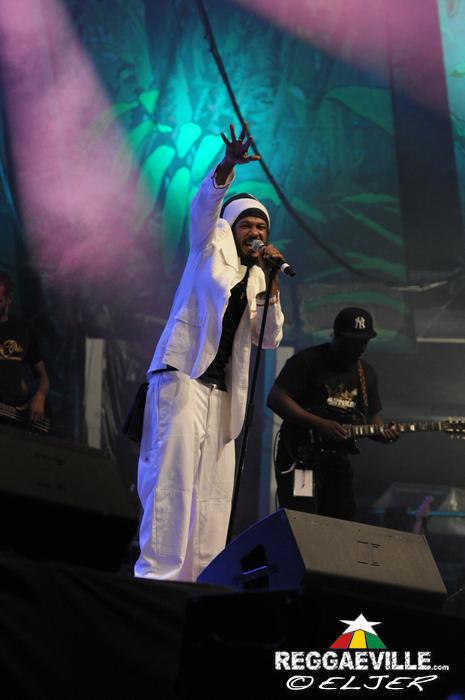 Yaniss Odua & Artikal Band @ Rototom Sunsplash 2014