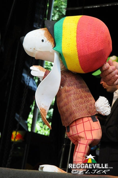 Yellow Umbrella & Reggaehase Boooo @ Reggae Jam 2013