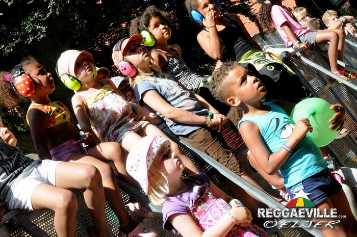 Yellow Umbrella & Reggaehase Boooo @ Reggae Jam 2013