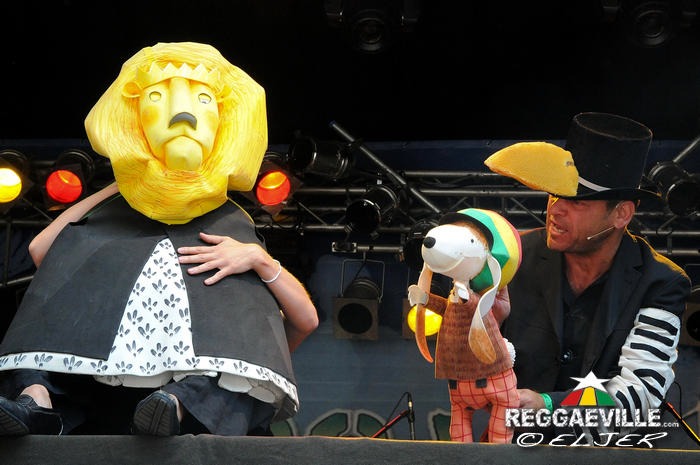 Yellow Umbrella & Reggaehase Boooo @ Reggae Jam 2013