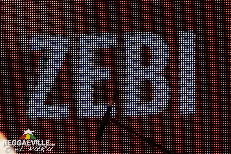 Zebi @ Celebrate The Life Of A Legend 2013