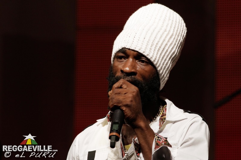 Zebi @ Celebrate The Life Of A Legend 2013