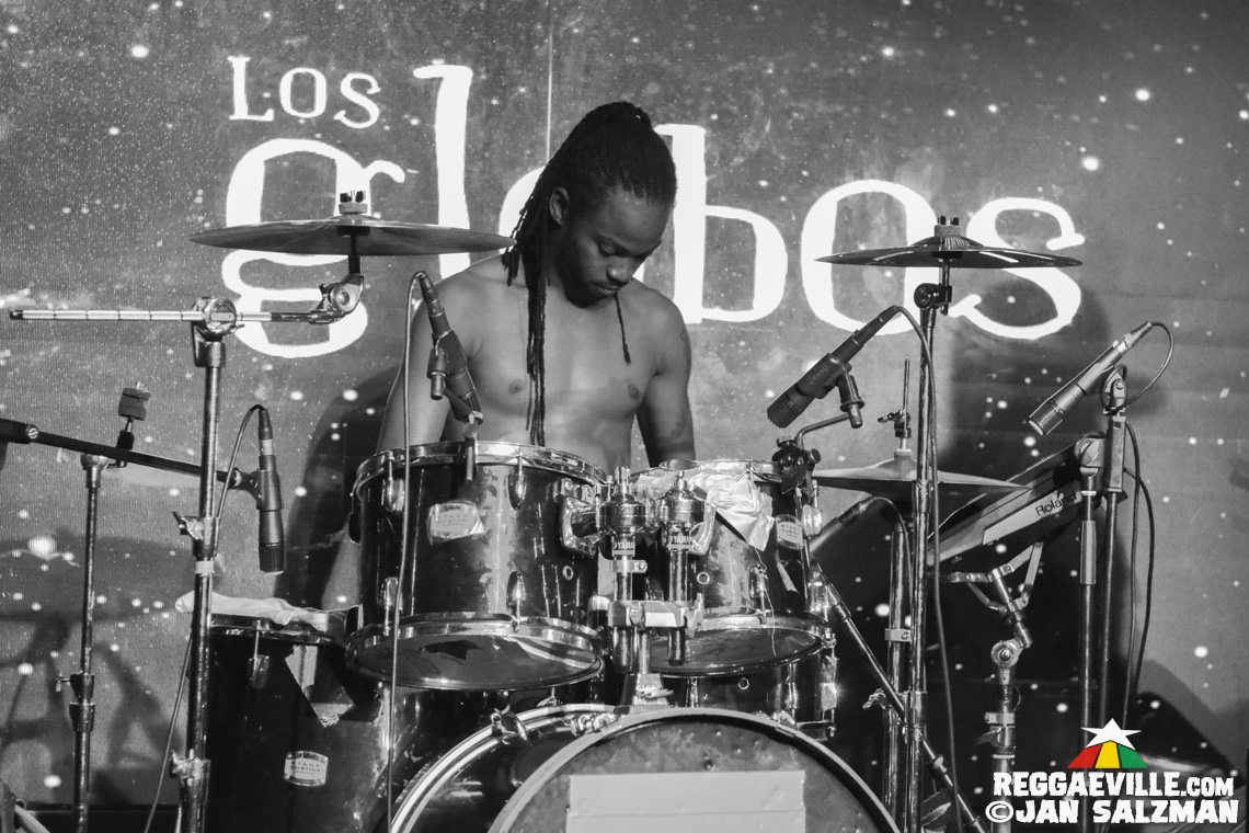 Akae Beka & Spiritual