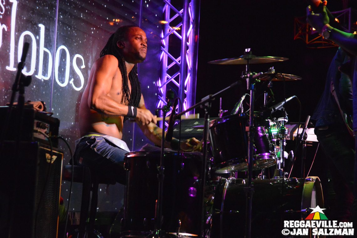 Akae Beka & Spiritual