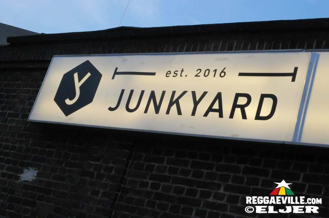 Akae Beka in Dortmund, Germany @ Junkyard