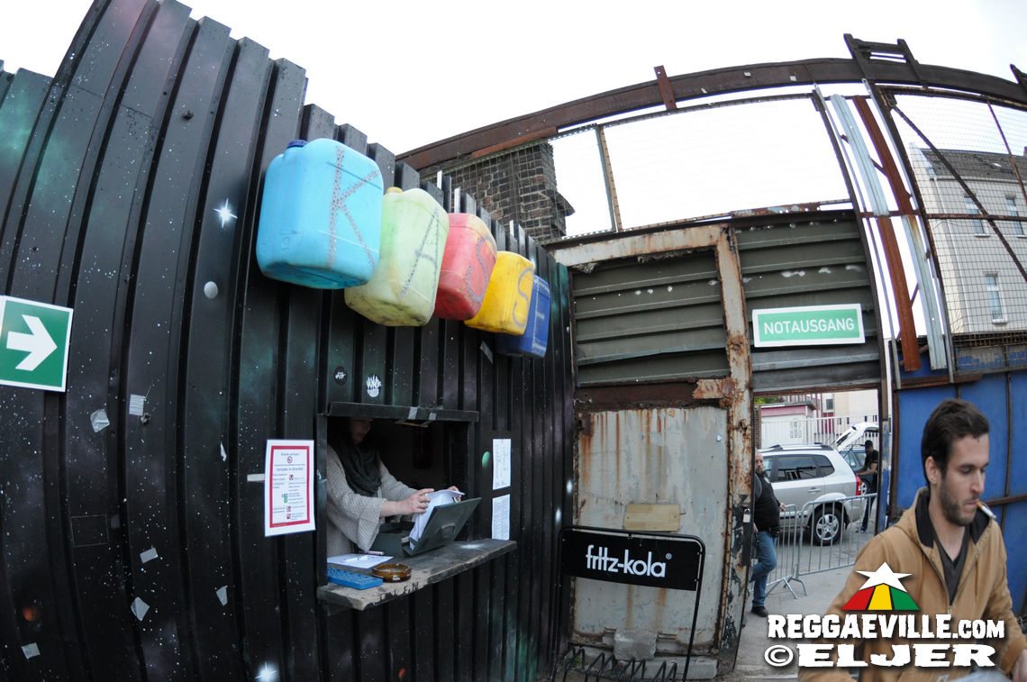 Akae Beka in Dortmund, Germany @ Junkyard