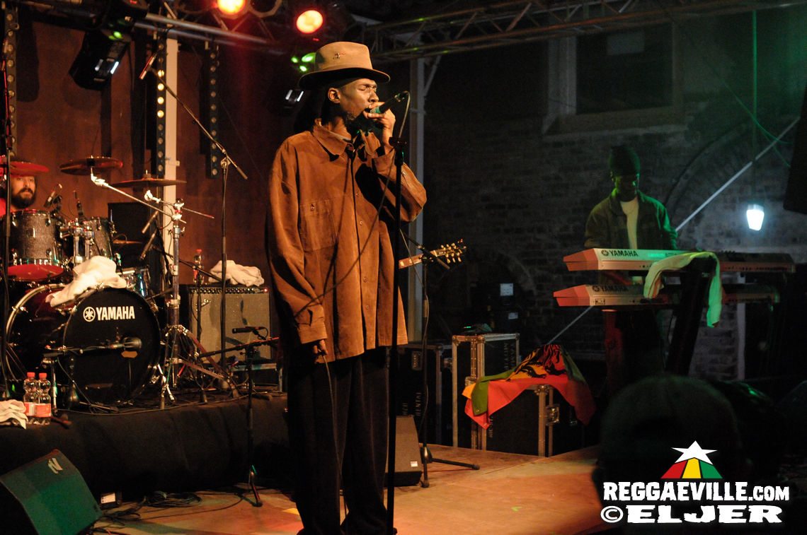 Akae Beka in Dortmund, Germany @ Junkyard