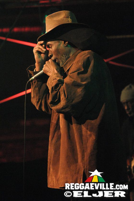 Akae Beka in Dortmund, Germany @ Junkyard