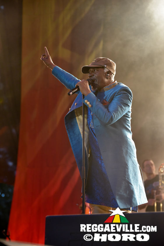 Alpha Blondy & The Solar System, Warrior Sound