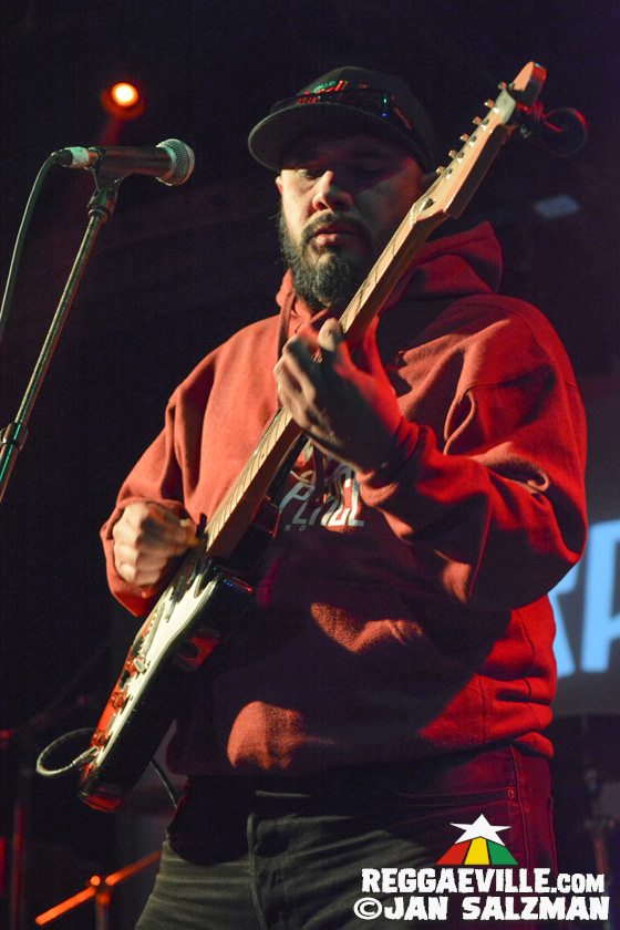 Arise Roots & The Expanders