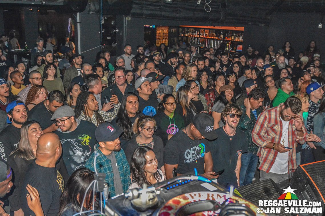 Arise Roots & The Expanders