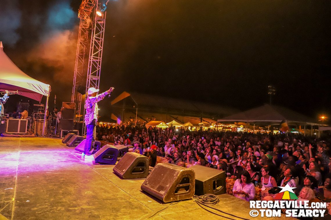 Beres Hammond, Cocoa Tea & Mighty Diamonds