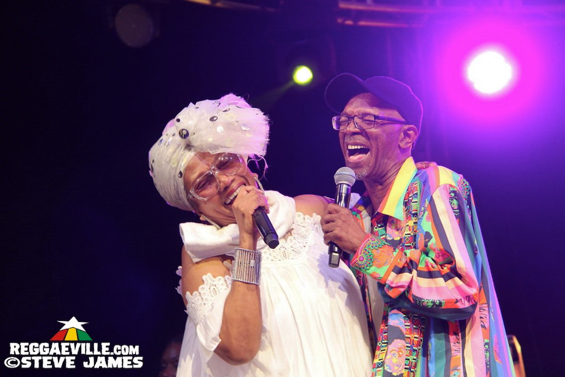 Beres Hammond feat. Marcia Griffiths & Busy Signal