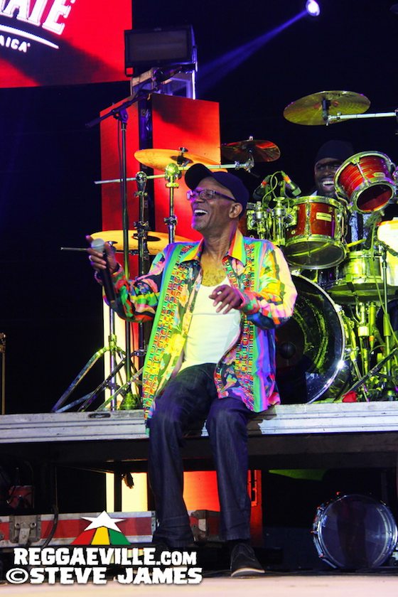 Beres Hammond feat. Marcia Griffiths & Busy Signal