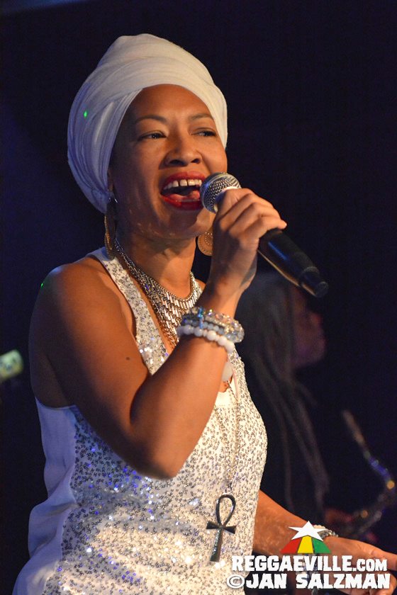 Big Mountain & Pato Banton