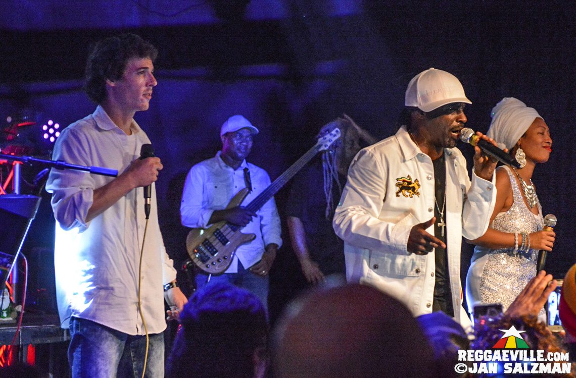 Big Mountain & Pato Banton